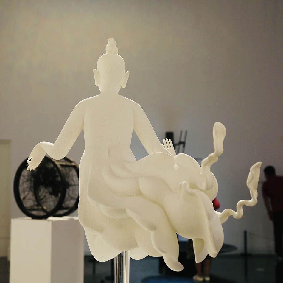纪红 / 清美雕塑作品